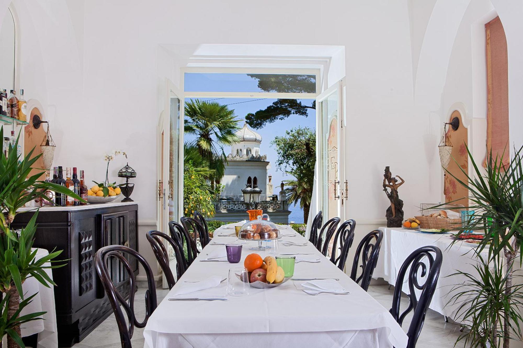 Luxury Villa Excelsior Parco Capri Restaurant photo